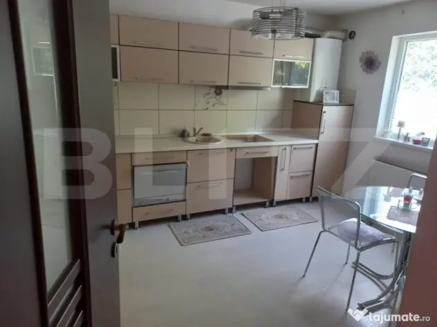 Casa, 4 camere, 120 mp, zona Sfantul Ilie