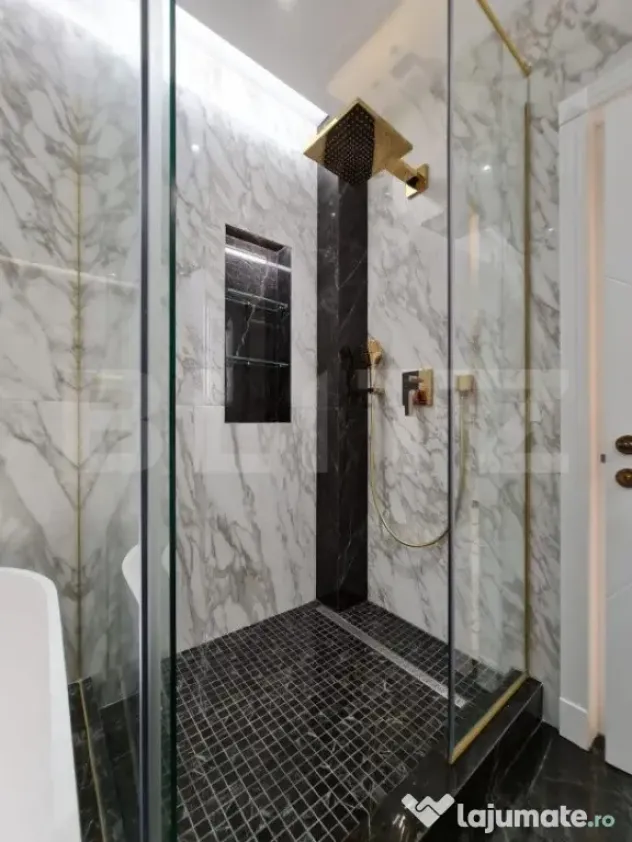 Apartament LUX cu 3 camere, 84 mp, etajul 1, zona Burdujeni