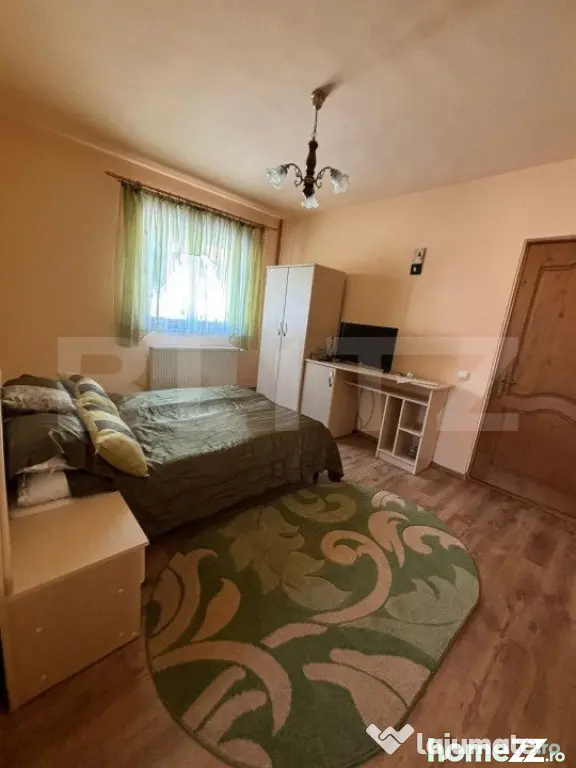 Casa cu destinatii multiple, 8900 mp teren, Vatra Moldovitei - Suceava (Suceava)