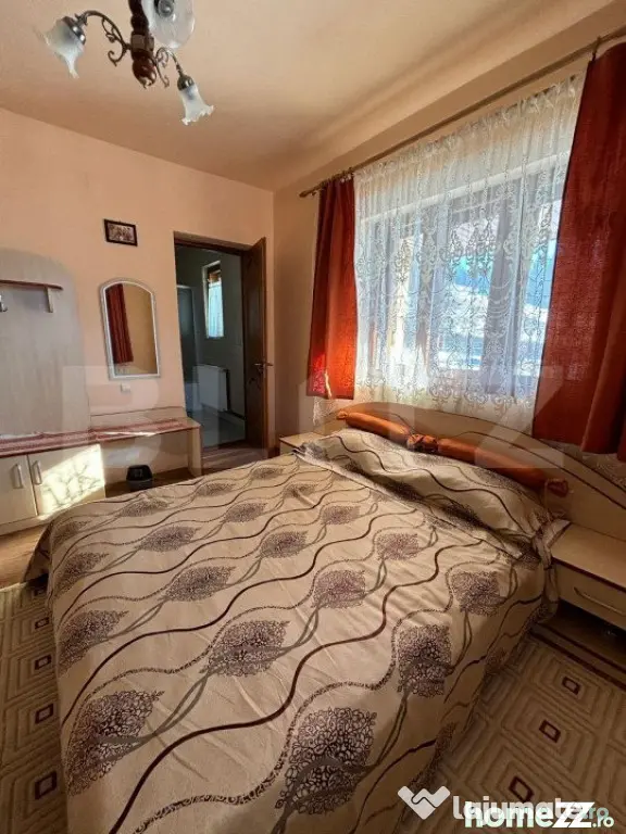 Casa cu destinatii multiple, 8900 mp teren, Vatra Moldovitei - Suceava (Suceava)