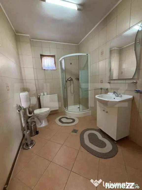 Casa cu destinatii multiple, 8900 mp teren, Vatra Moldovitei - Suceava (Suceava)