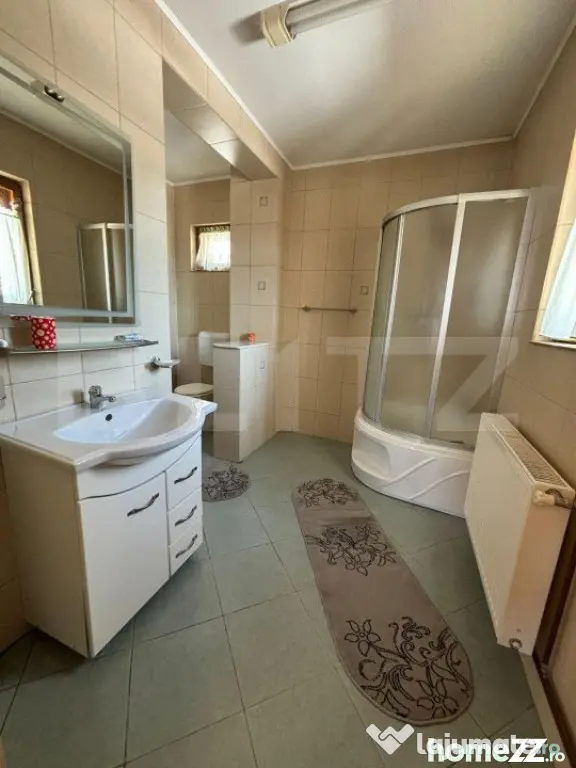 Casa cu destinatii multiple, 8900 mp teren, Vatra Moldovitei - Suceava (Suceava)