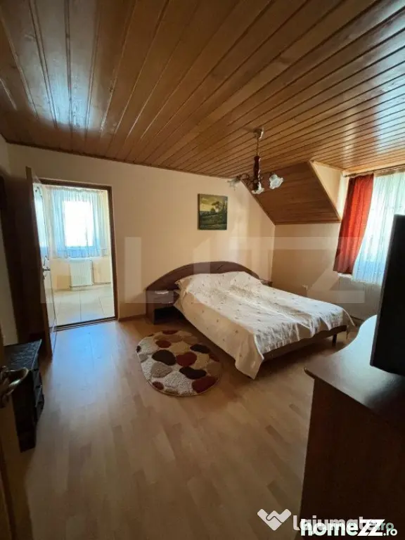 Casa cu destinatii multiple, 8900 mp teren, Vatra Moldovitei - Suceava (Suceava)