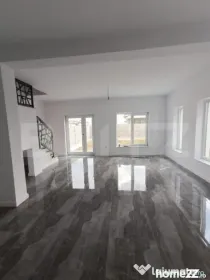 Duplex despartit, 4 camere, 120 mp utili, finisat, Ghiroda