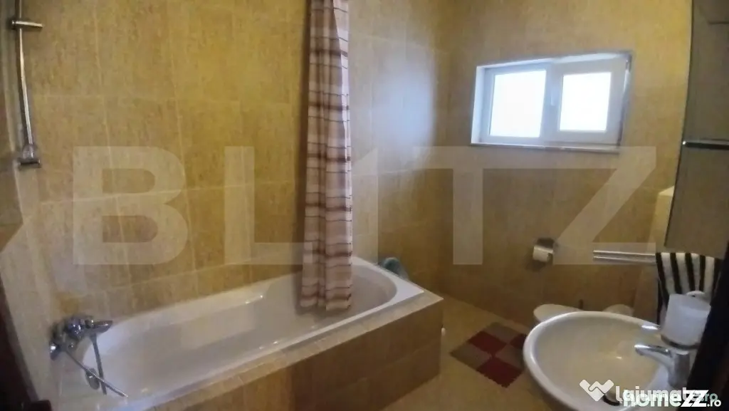Casa de vanzare, pretabila pentru Pensiune sau regim hotelie - Alba Iulia (Alba)