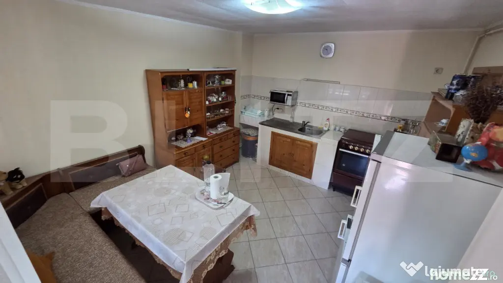 Casa individuala 380 mp, teren 600 mp - centru Alba Iulia
