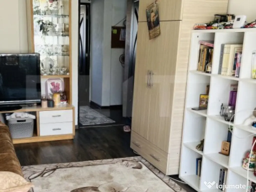 Apartament cu 2 camere, Zarnesti