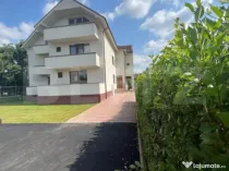 Apartament de 3 camere, 2 balcoane, 93 mp, etaj 1