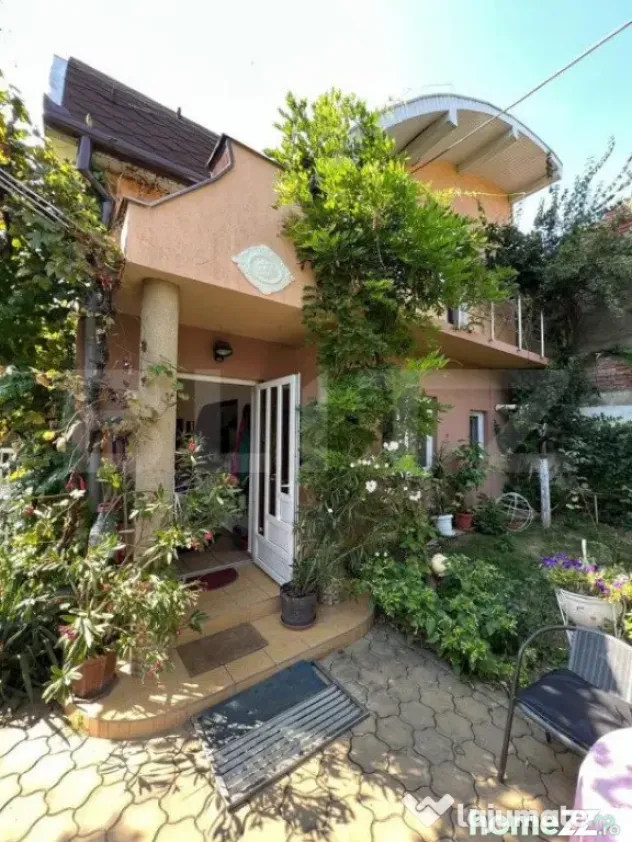 Vând /schimb casă pe strada Corvinilor , 200mp , teren 500 - Satu Mare (Satu-Mare)