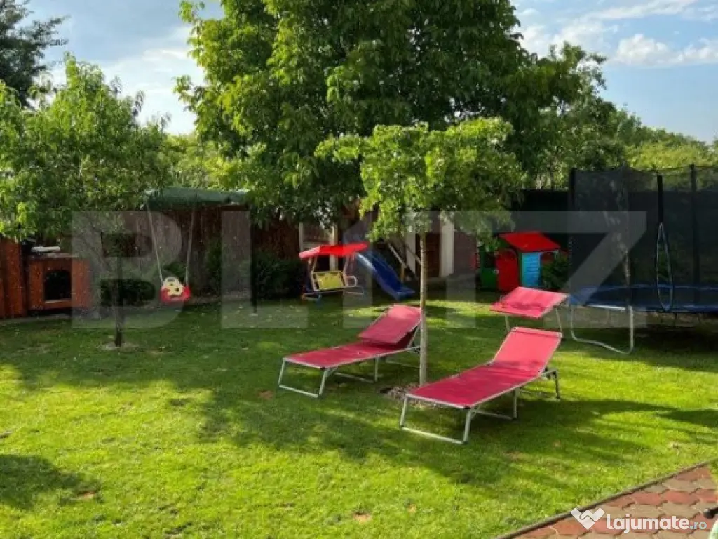 Casa cu 4 camere, 150 mp, teren 1000 mp, zona Bercu Rosu