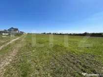 Teren extravilan , 800 mp , front 21,8 ml , zona Moara