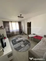 Apartament cu doua camere, semidecomandat