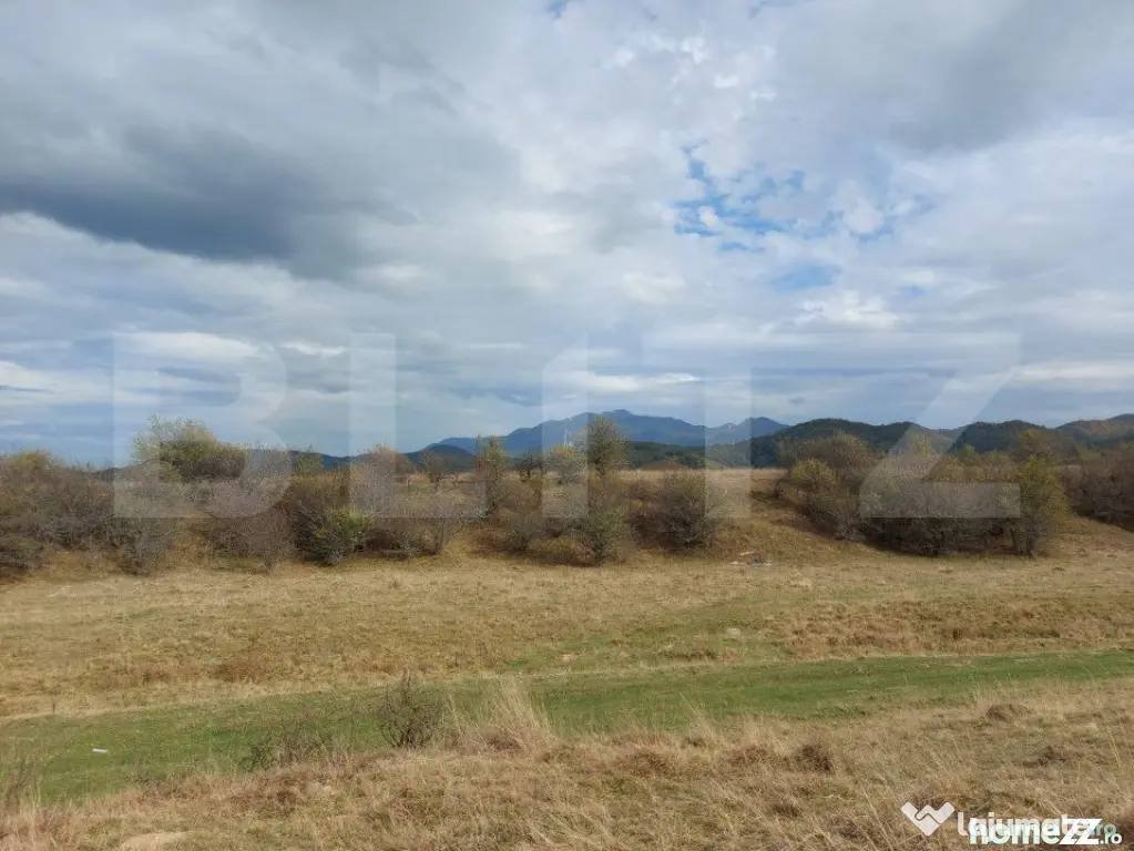 Teren de vanzare in Rasnov zona Glejerie, 10.000 mp - Brasov (Brasov)