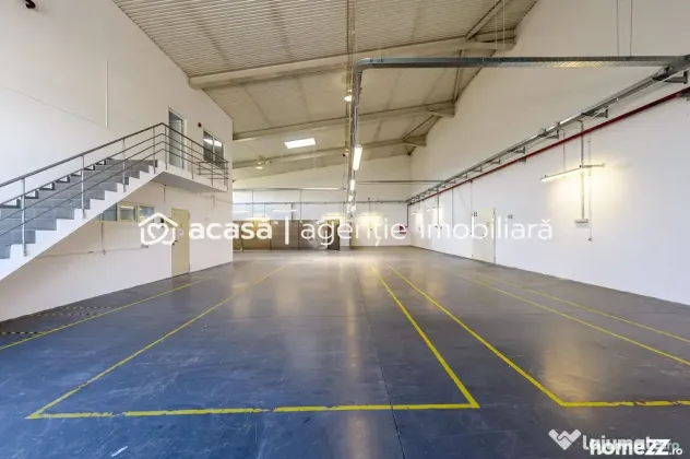 Hală industrială de vânzare 3495 mp în Arad
