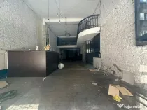 Centru Istoric parter 182 mp terasa trafic intens