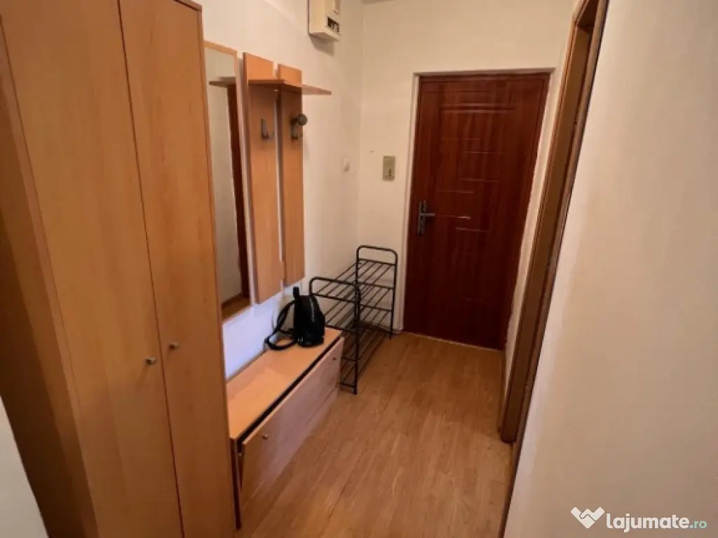 Zona ADRIATICA, 2 Camere la etajul 1 / cod CE 1004