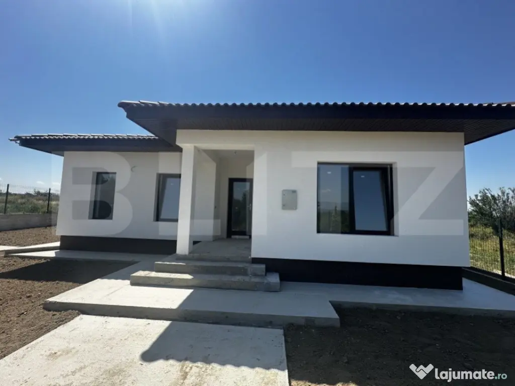 Casa plan parter, zona Narciselor 2