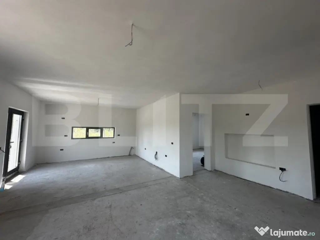 Casa plan parter, zona Narciselor 2