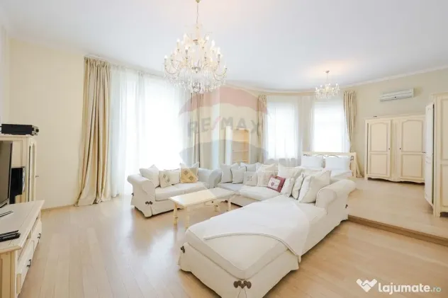 Apartament cu 2 camere de închiriat cu priveliște spre ...