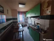 Caransebes, 4 Cam., Dec., Et.2, Zona Pipirig 