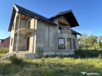 Casa individuala 230 Mp, zona Baile Figa Beclean