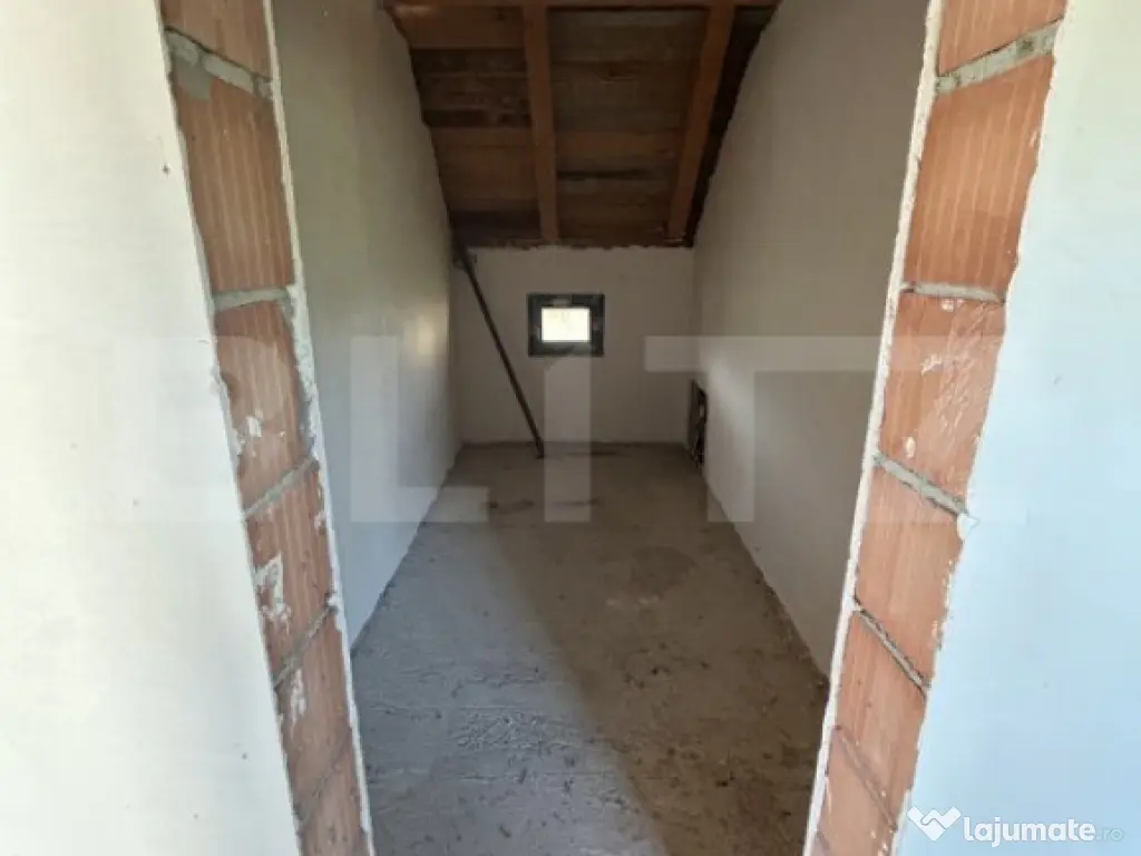 Casa individuala 230 Mp, zona Baile Figa Beclean