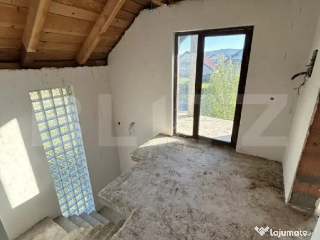 Casa individuala 230 Mp, zona Baile Figa Beclean