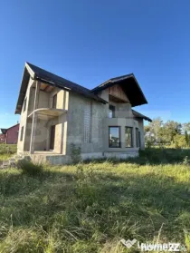 Casa individuala 230 Mp, zona Baile Figa Beclean
