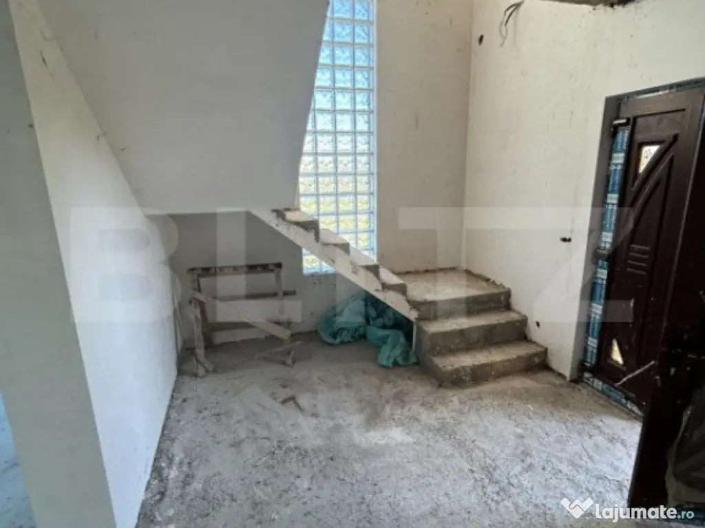 Casa individuala 230 Mp, zona Baile Figa Beclean