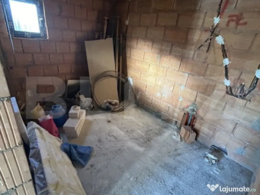 Casa individuala 230 Mp, zona Baile Figa Beclean