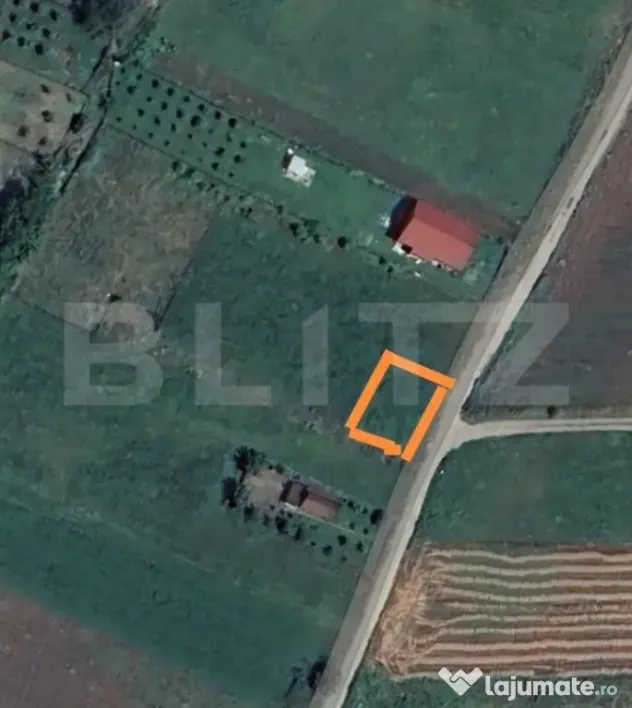 Teren intravilan 410mp apa, gaz si curent in Zona Partos