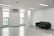 De închiriat Birou de Lux, Zona Centrlă, la Preț Promo...