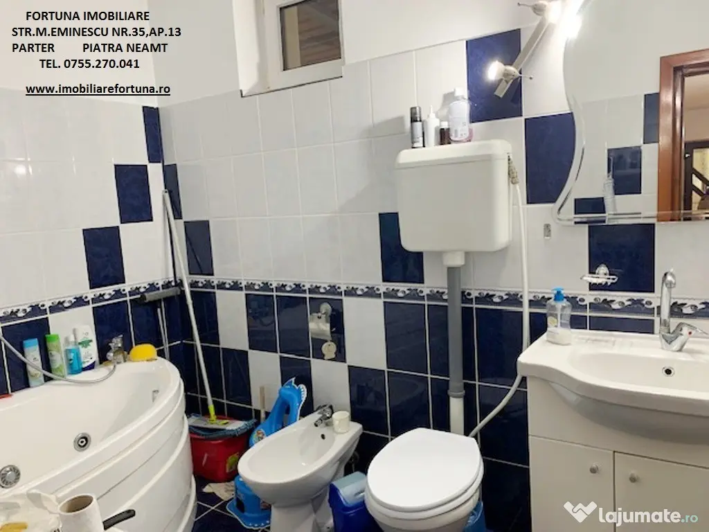 Casa in oras, cu priveliste de vis, la poalele padurii