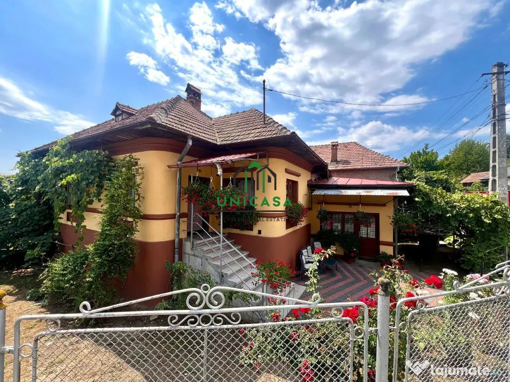 Casa 4 cam/Bujoreni/1terem 650 mp