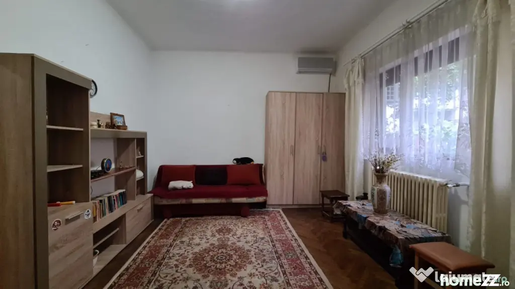 Vila parcul Tineretului- Sincai metrou-pentru 2 familii - Bucuresti (Bucuresti-Ilfov)