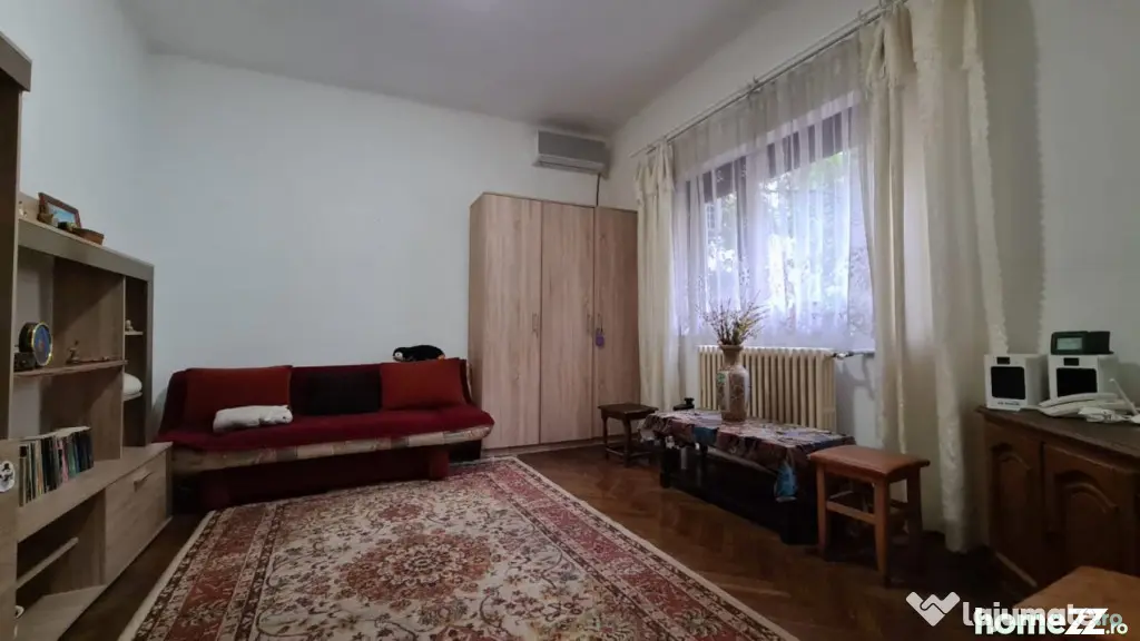 Vila parcul Tineretului- Sincai metrou-pentru 2 familii - Bucuresti (Bucuresti-Ilfov)