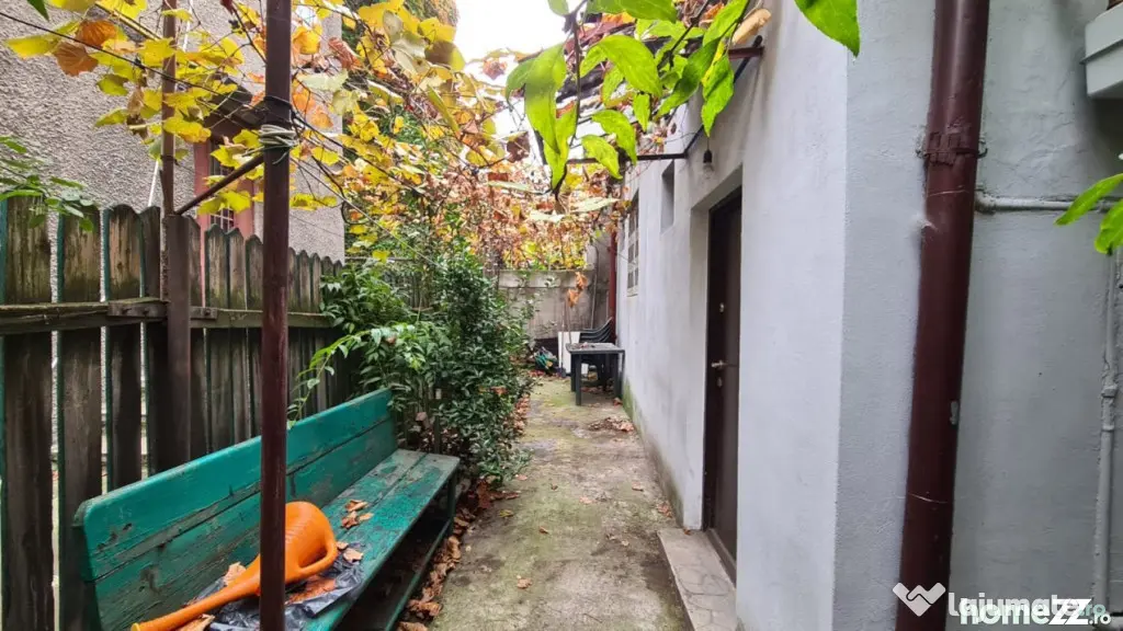 Vila parcul Tineretului- Sincai metrou-pentru 2 familii - Bucuresti (Bucuresti-Ilfov)
