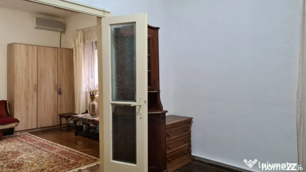 Vila parcul Tineretului- Sincai metrou-pentru 2 familii - Bucuresti (Bucuresti-Ilfov)