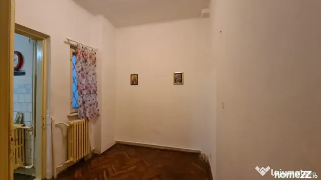 Vila parcul Tineretului- Sincai metrou-pentru 2 familii - Bucuresti (Bucuresti-Ilfov)