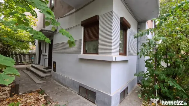 Vila parcul Tineretului- Sincai metrou-pentru 2 familii - Bucuresti (Bucuresti-Ilfov)