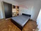 Apartament cu 3 camere de închiriat Scoala de innot, zon... 