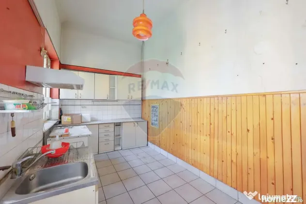 Apartament cu 4 camere de vânzare, Str. Sf. Apostol Andr...
