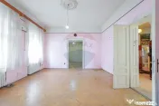 Apartament cu 4 camere de vânzare, Str. Sf. Apostol Andr...