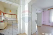 Apartament cu 4 camere de vânzare, Str. Sf. Apostol Andr...
