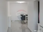 Casă cu 4 camere, de închiriat în cartierul Tineretului 