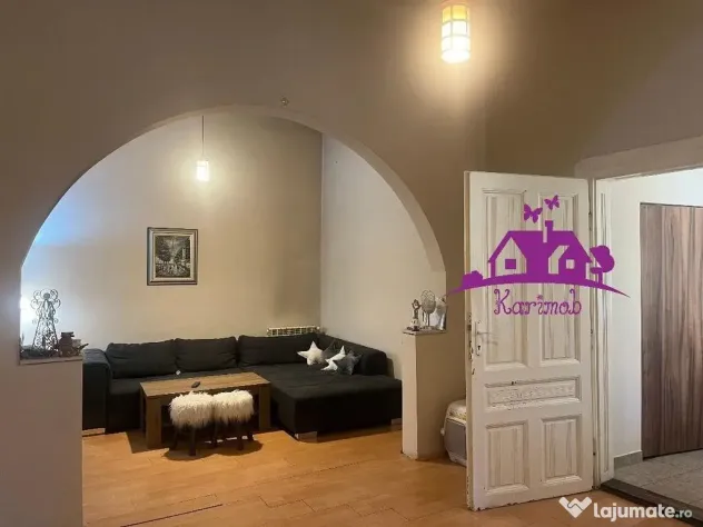 Casa pe strada Louis Pasteur