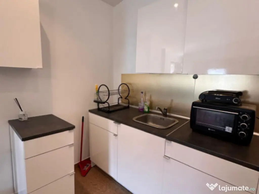 Garsoniera situata in zona TOMIS I