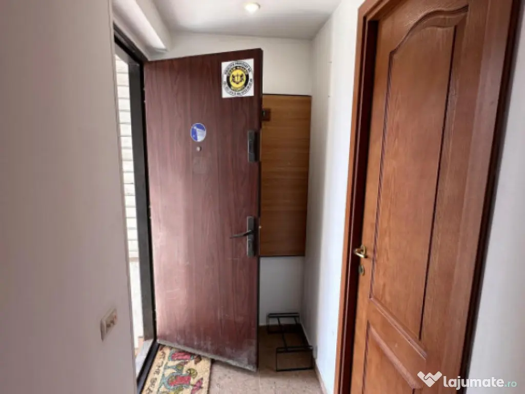 Garsoniera situata in zona TOMIS I