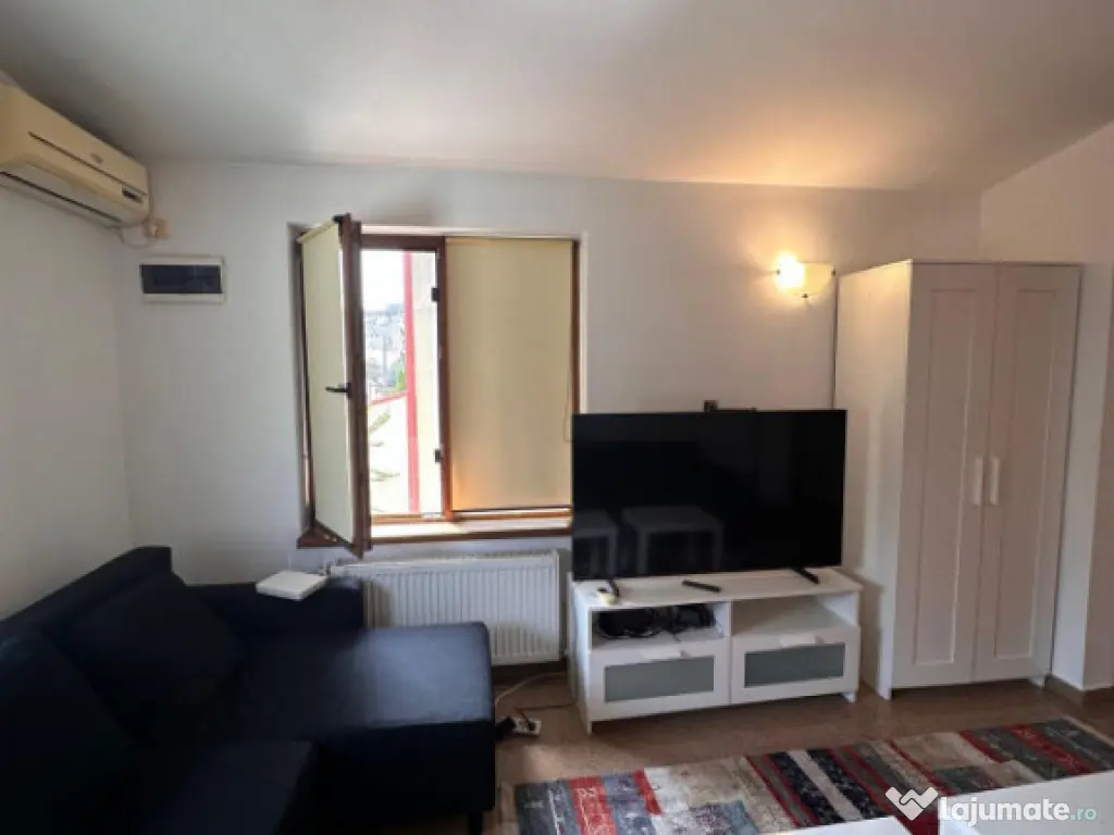 Garsoniera situata in zona TOMIS I