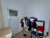 Spatiu comercial la 2 pasi de gura metroului 